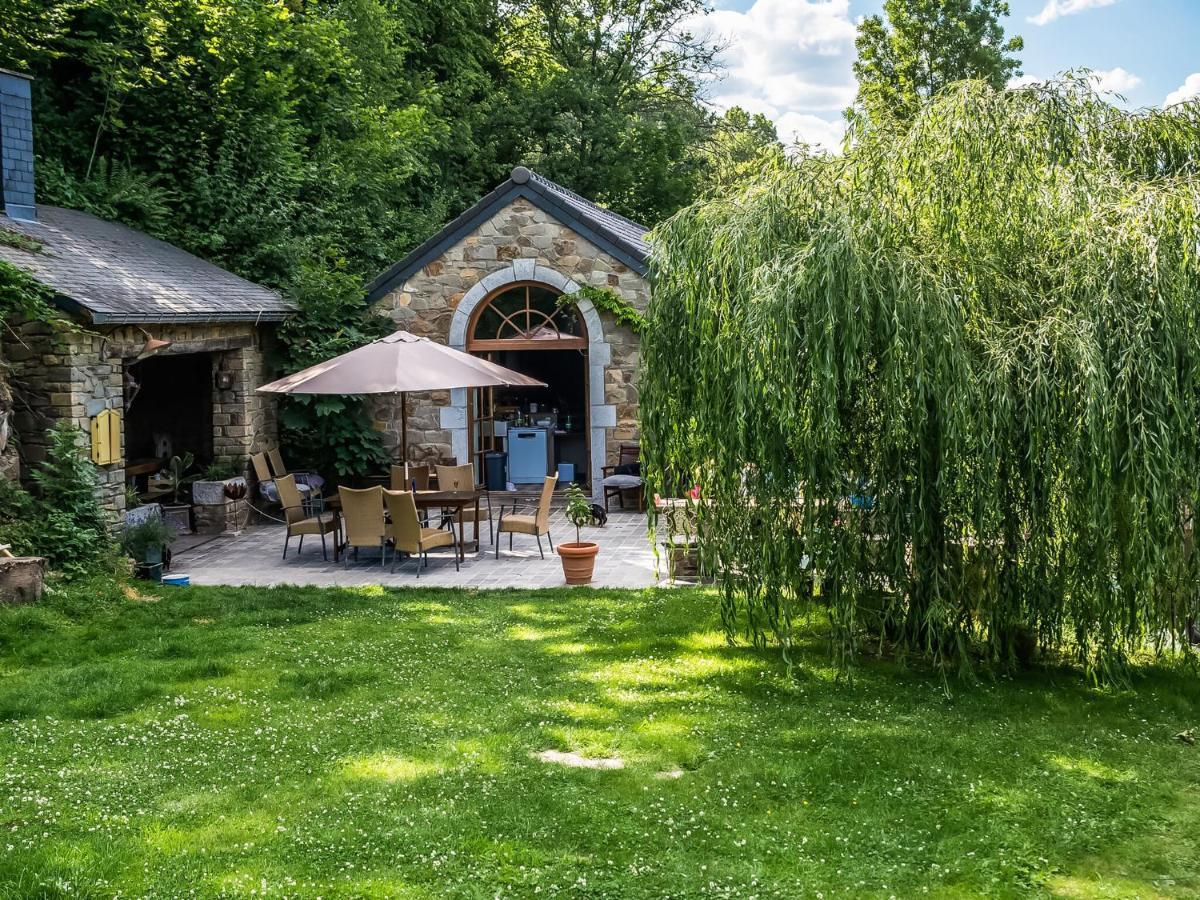 Nice Holiday Home In Nature With Sauna, Hot Tub En Swimming Pool ヴェルヴィエ エクステリア 写真